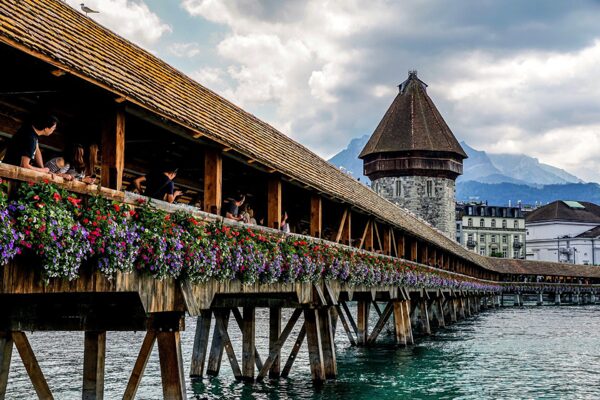 November 2021 – Ab 1. November 2021 gilt: Formularpflicht im Kanton Luzern bei Abschluss eines Mietvertrags