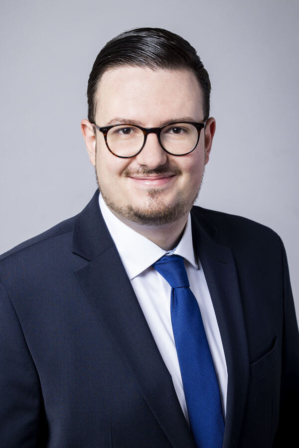 Juni 2025 - Gratulation zur bestandenen Anwaltsprüfung!